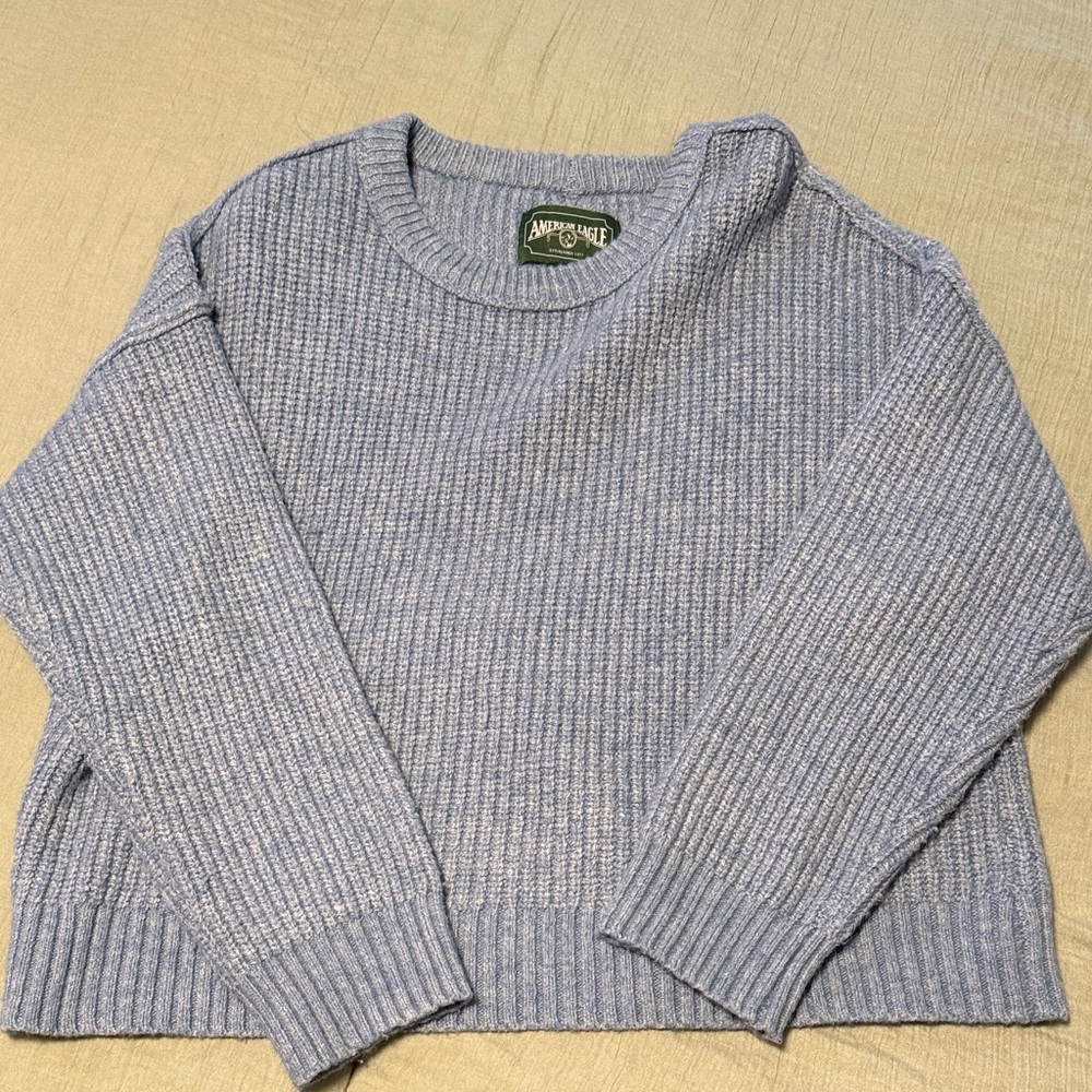 American Eagle Cashmere Women's Light Blue Crew Neck Sweater